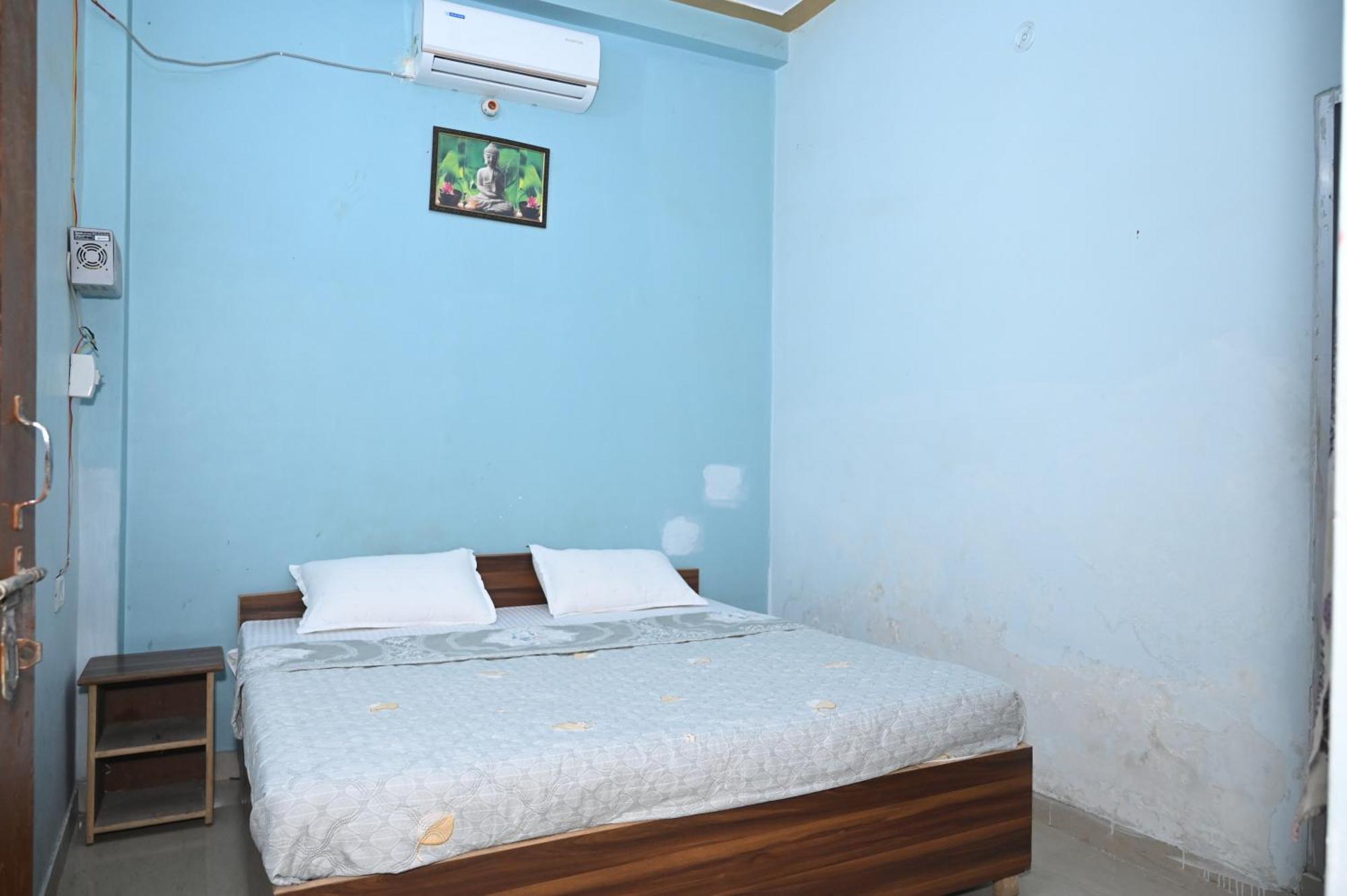 Mahamaya Paying Guest House Варанаси Экстерьер фото